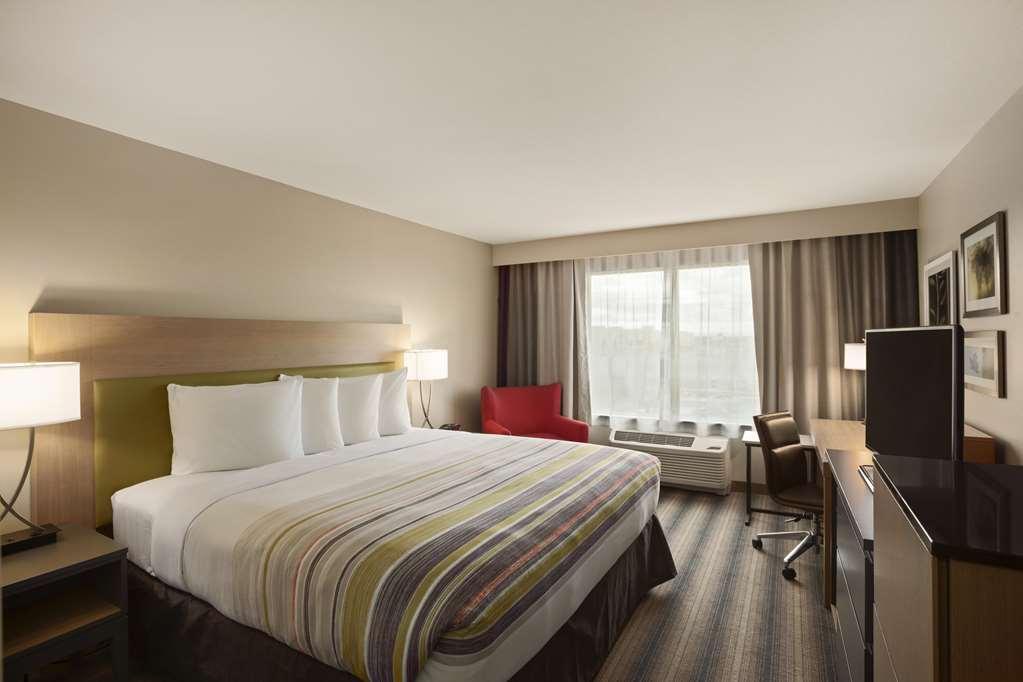 Country Inn & Suites By Radisson, Germantown, Wi Room photo