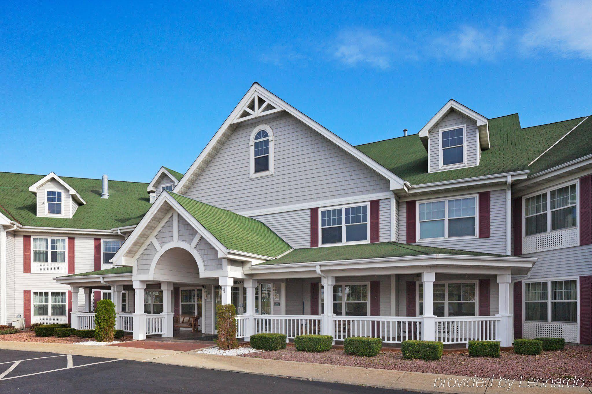 Country Inn & Suites By Radisson, Germantown, Wi Exterior photo